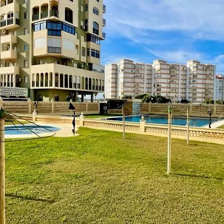 Gatu Salada, Junto La Playa, Parking, Terraza, Aire Acc, Piscina, Wifi Solo Familias O Grupos Mayores De 25 Anos Apartment