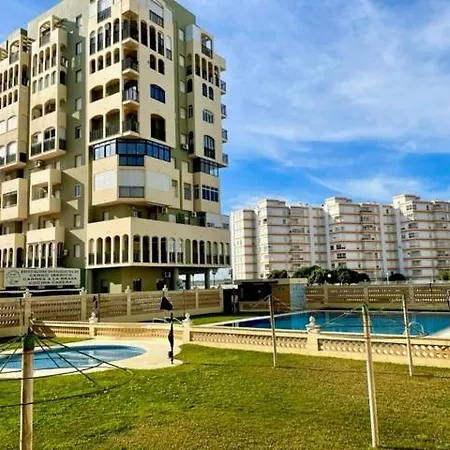 Gatu Salada, Junto La Playa, Parking, Terraza, Aire Acc, Piscina, Wifi Solo Familias O Grupos Mayores De 25 Anos Apartment *