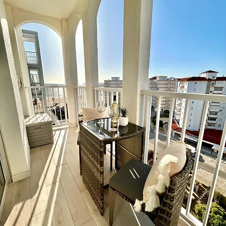 Apartment Gatu Salada, Junto La Playa, Parking, Terraza, Aire Acc, Piscina, Wifi Solo Familias O Grupos Mayores De 25 Anos *