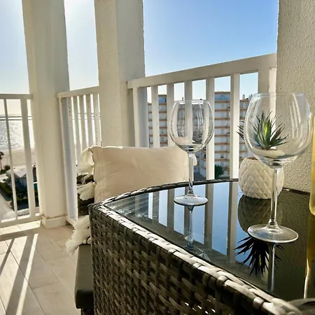 Apartment Gatu Salada, Junto La Playa, Parking, Terraza, Aire Acc, Piscina, Wifi Solo Familias O Grupos Mayores De 25 Anos *